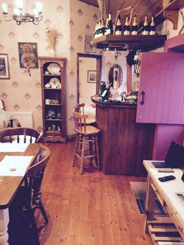Teresas Cottage ドネゴール エクステリア 写真
