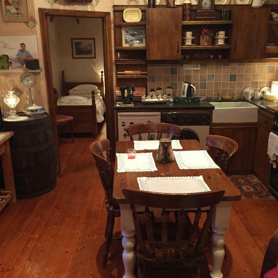Teresas Cottage ドネゴール エクステリア 写真